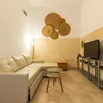 Charming Apartman *